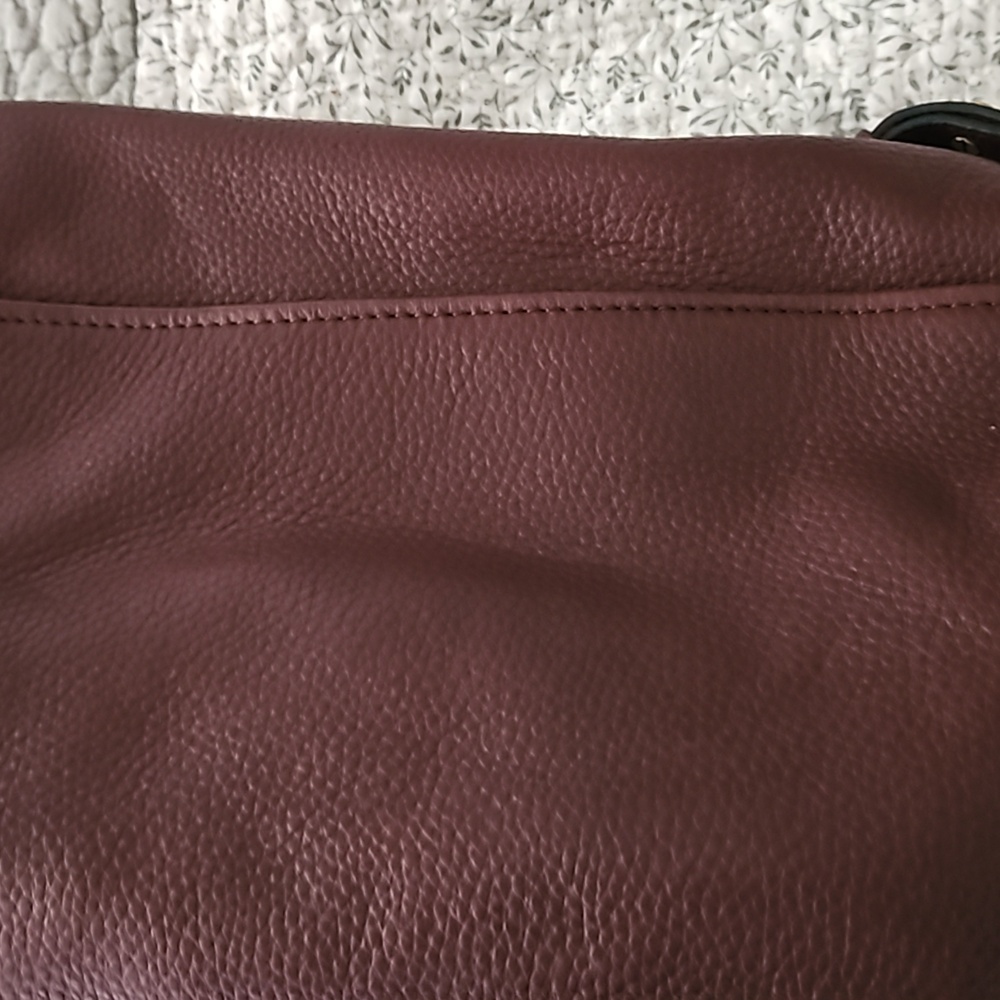Purse - Picture 3 of 3